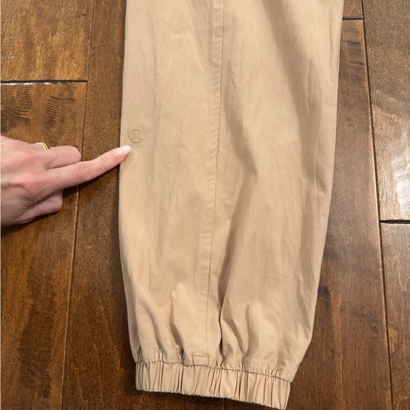 Lululemon Beige Shift in Time Cross Back Jumpsuit Sz 6 - Picture 11 of 16